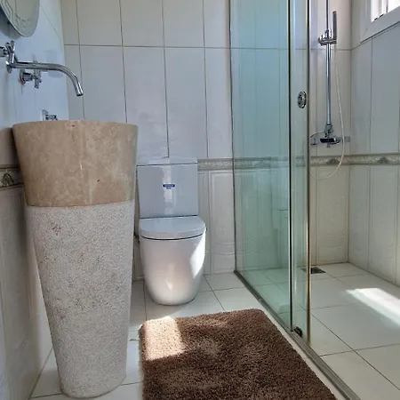 Marry's House Vilă *