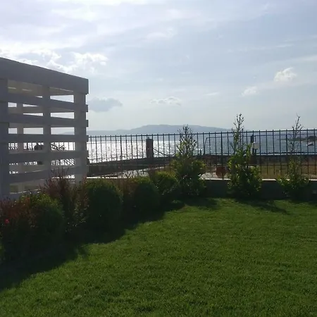 Vilă Marry's House *