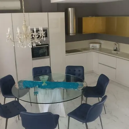 Marry's House Villa *