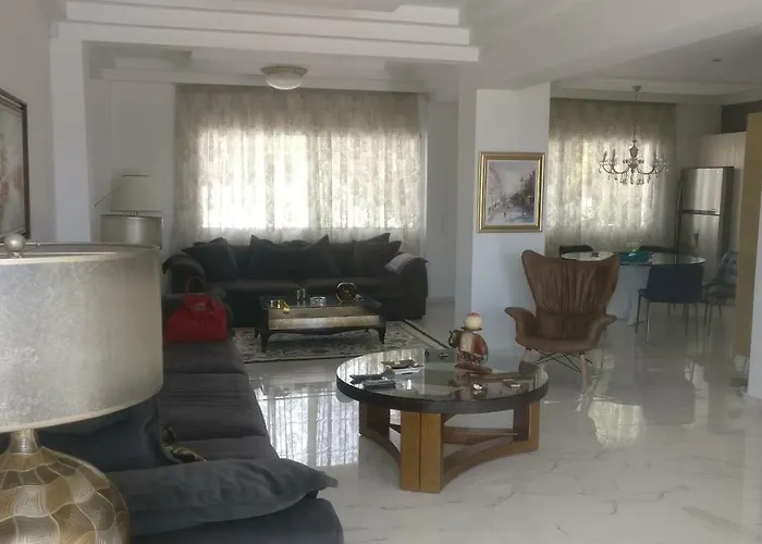 Marry's House * Karianí